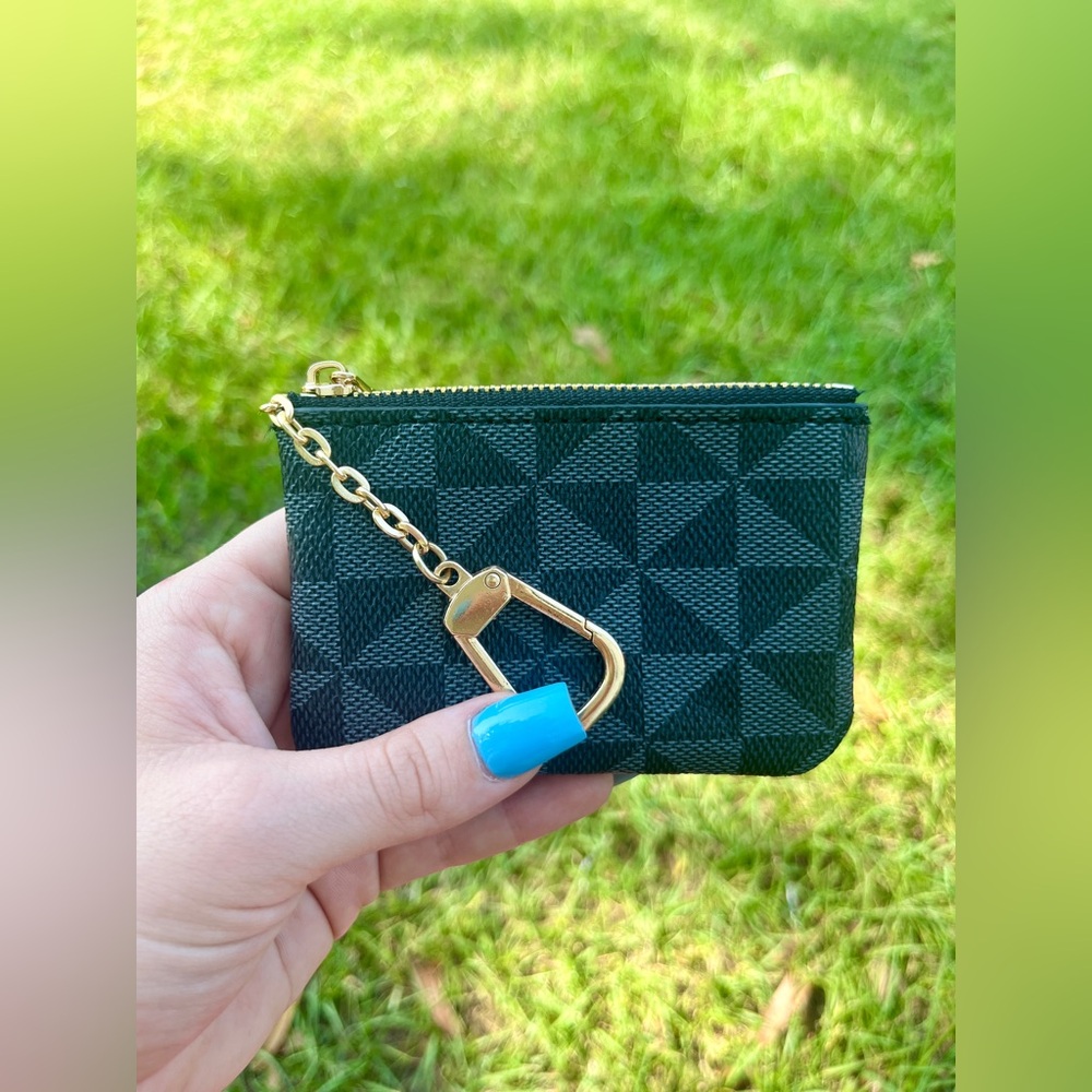 Black checkered coin pouch BNWT